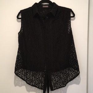 Vince Camuto Lace button down